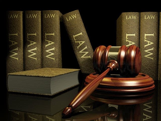 9bb6f8-20121218-law